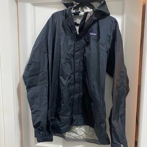Like New: Patagonia Black Men's Lightweight Jacket
